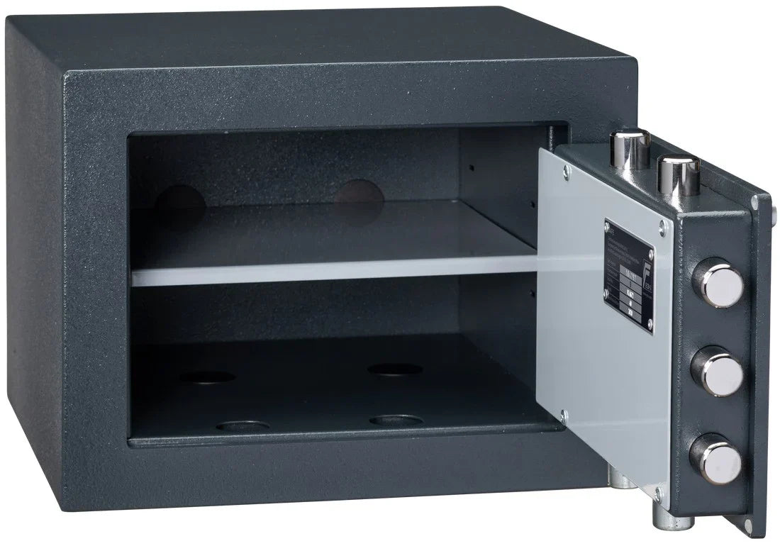 Chubbsafes Zeta Grade 0 15E Digital Safe