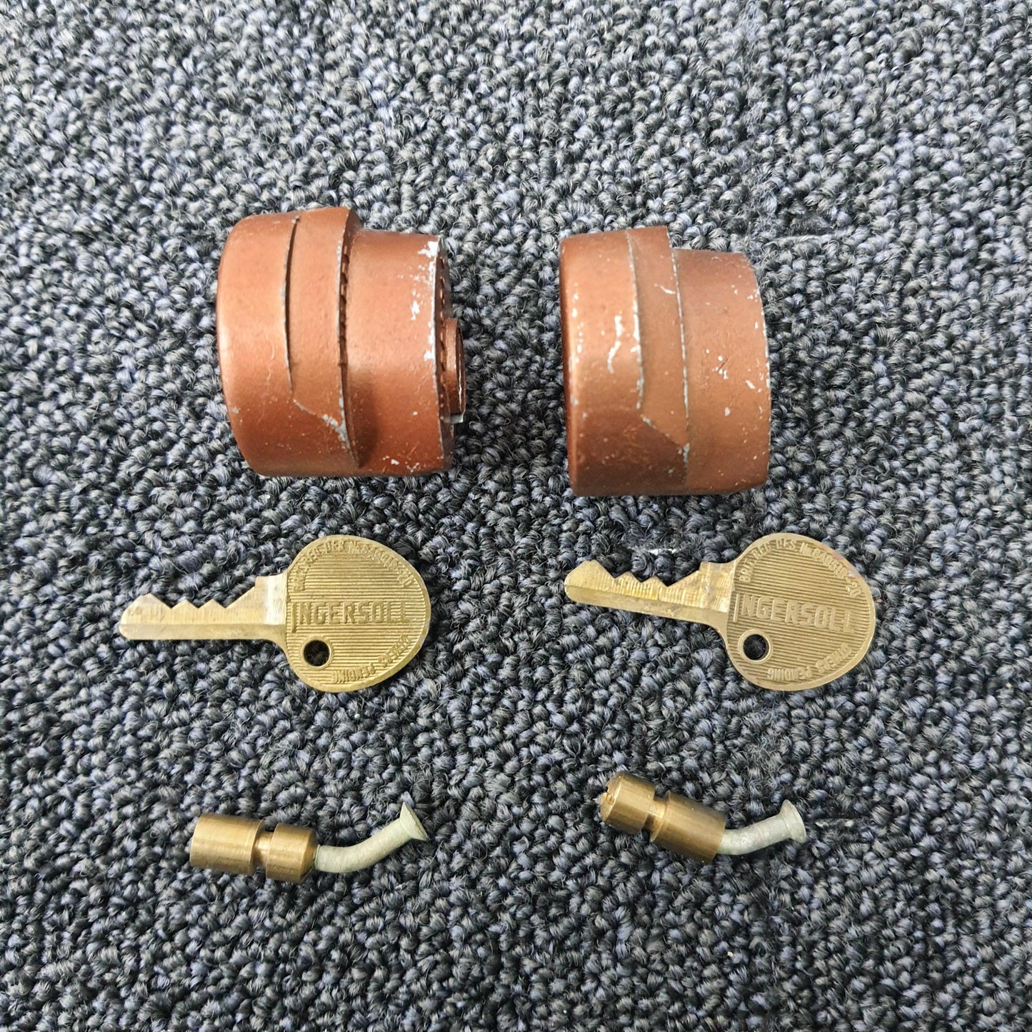 Pair of DL61 Limpet window locks