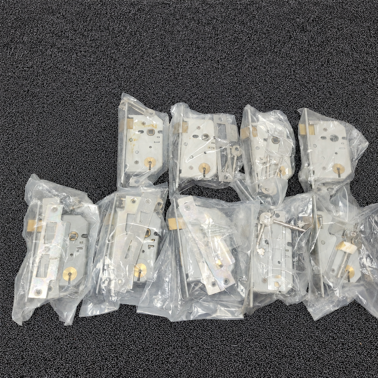 Job Lot of 9 UNION 2237 3-Lever Mortice Sashlocks – 6 × 2½" & 3 × 3" – Individually Keyed