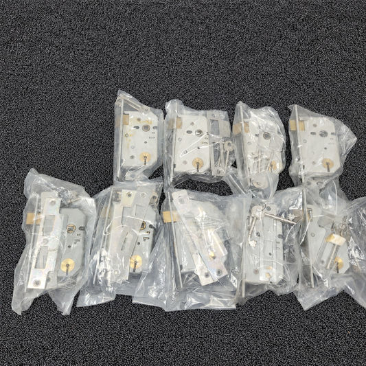 Job Lot of 9 UNION 2237 3-Lever Mortice Sashlocks – 6 × 2½" & 3 × 3" – Individually Keyed